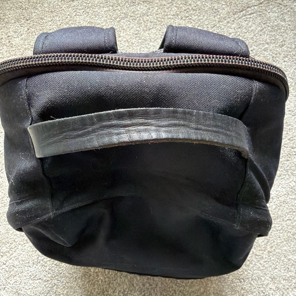 Filson Dryden Backpack Black Dark Navy Laptop Bag 1000D Nylon Leather Handle - Picture 8 of 16